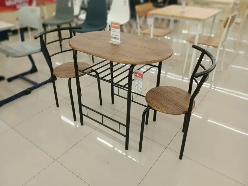 Obral meja makan minimalis