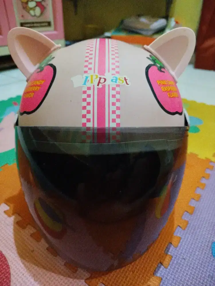 Helm SNI anak perempuan usia 2-7 th