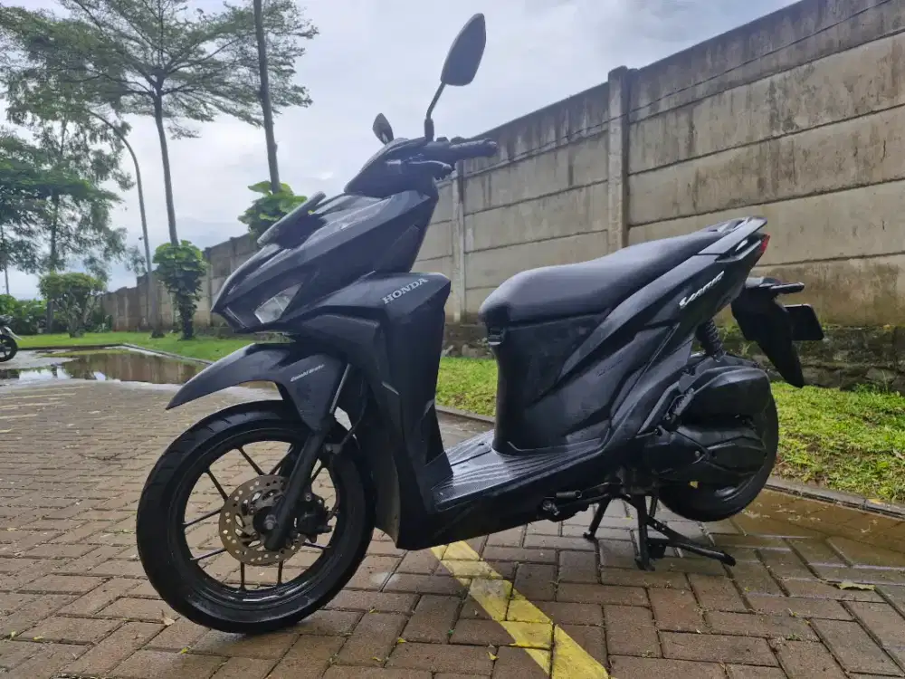 Vario 125 (2019) Aeropolis