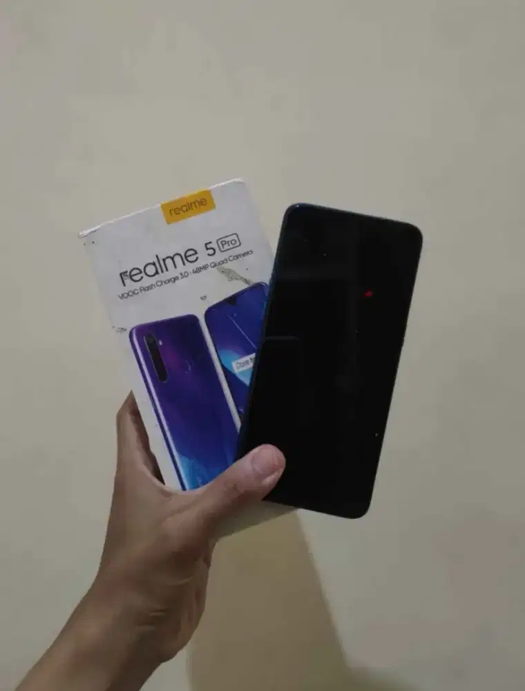 Realme 5 Pro 4/128 GB FULLSET MATOT