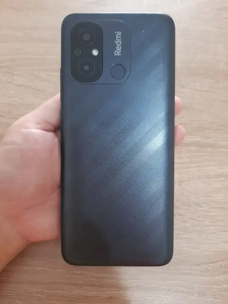 Redmi 12C-Finger.4G.ram 3GB/32GB.GOLDEN PONSEL