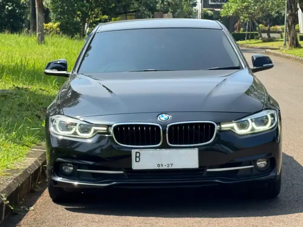 BMW 320i F30 LCI 2016