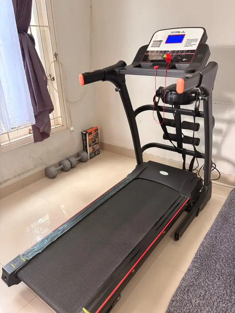 Dijual Treadmill Total Fitness