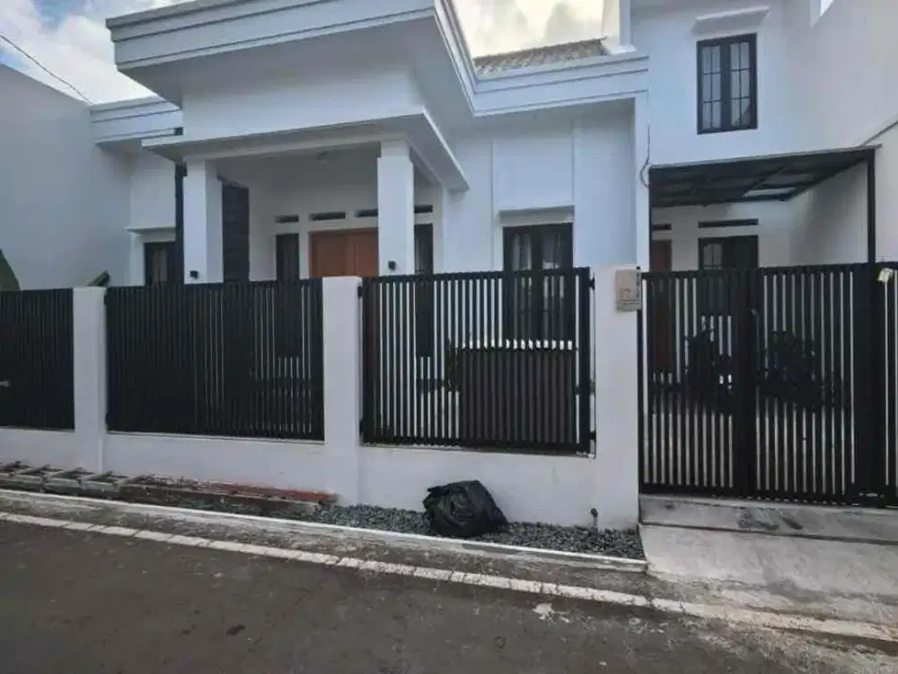 rumah baru modern minimalis strategis semi furnish jalan s parman blimbing malang