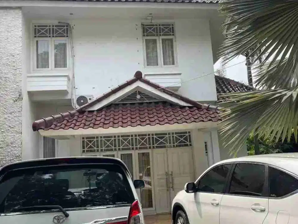 Rumah 3 Lantai di Jl Pinang Kalijati Pondok Labu Jakarta Selatan