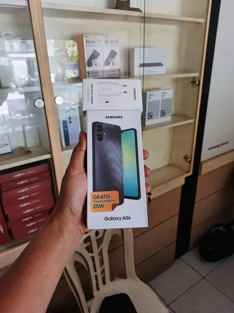 Berminat silahkan WA Samsung Galaxy A06 6/128 Garansi resmi 1thn