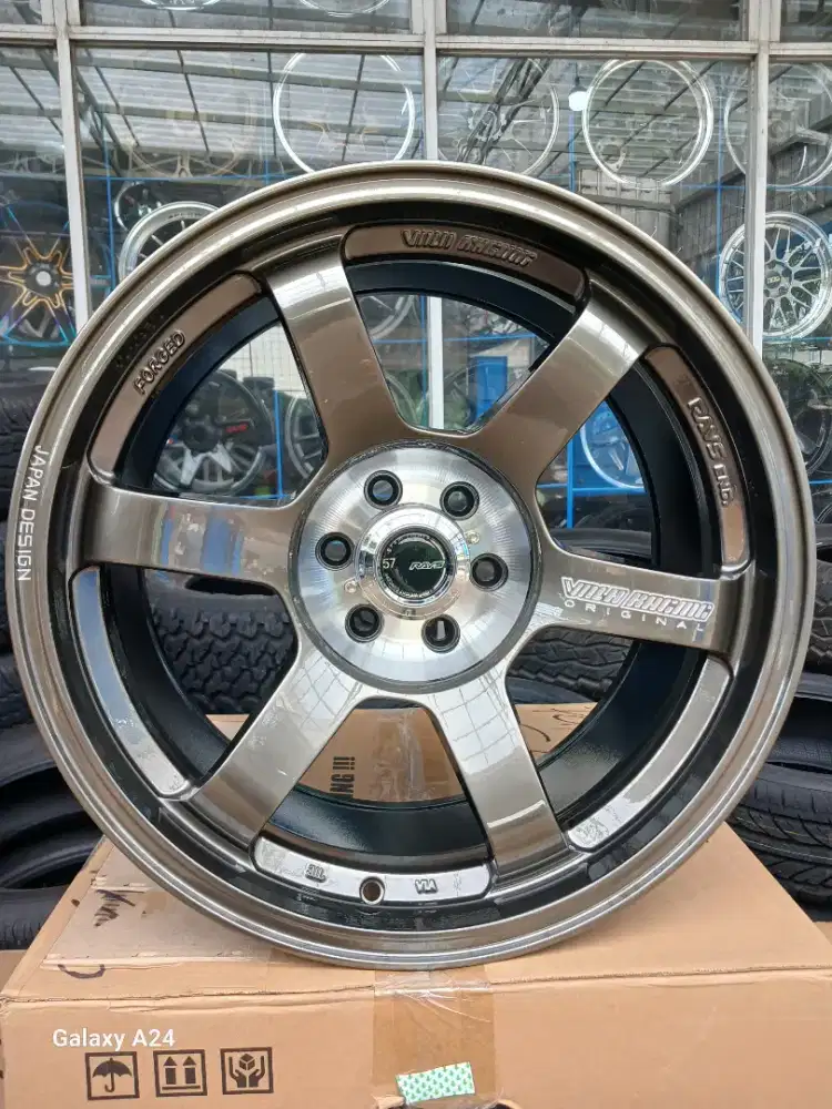 Velg te37 ring 18x9 pcd 6x114,3 ET 0 4pcs. Nissan navara, terra