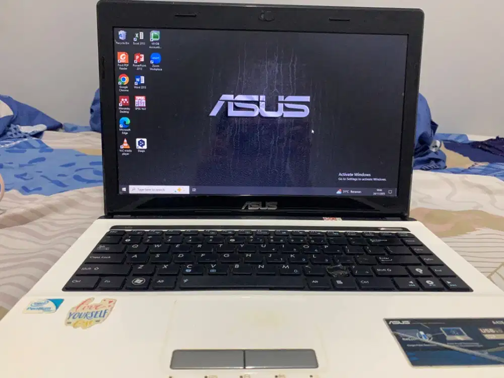 Jual laptop bekas