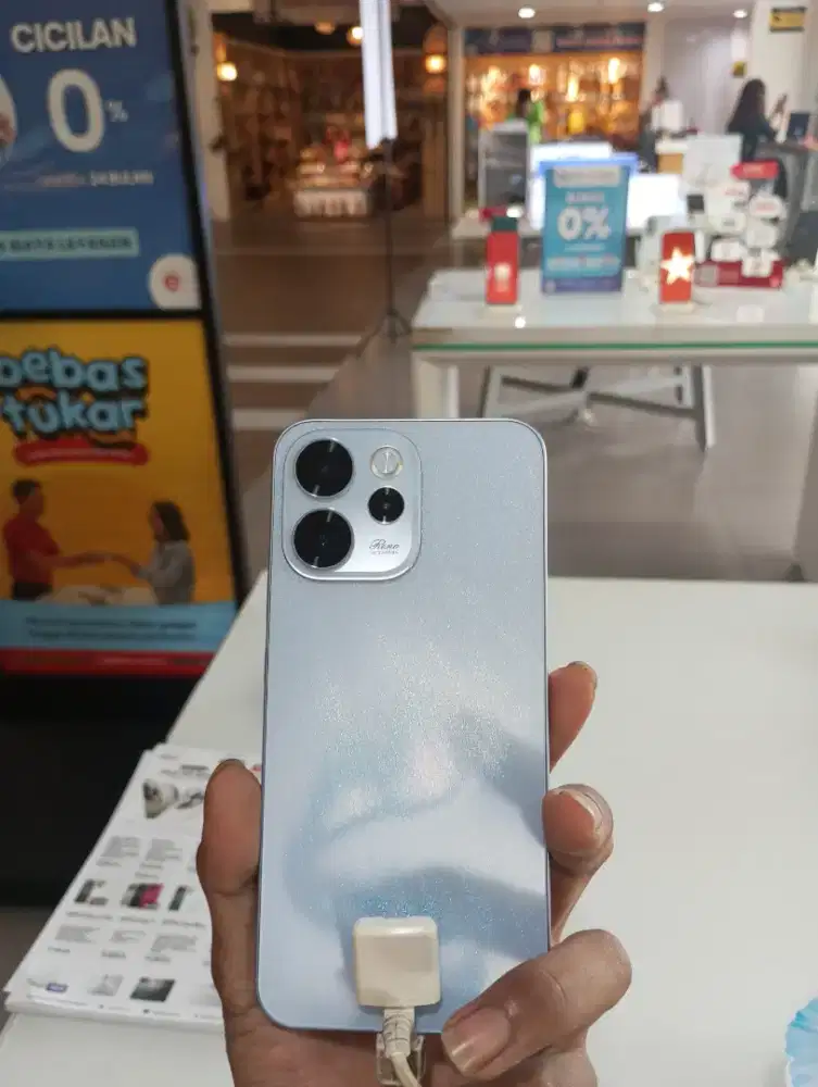 Redy oppo Reno 15 F 5G