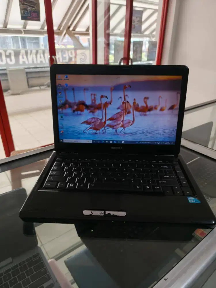 LAPTOP TOSHIBA SATELITE MURAH DAN BERGARANSI