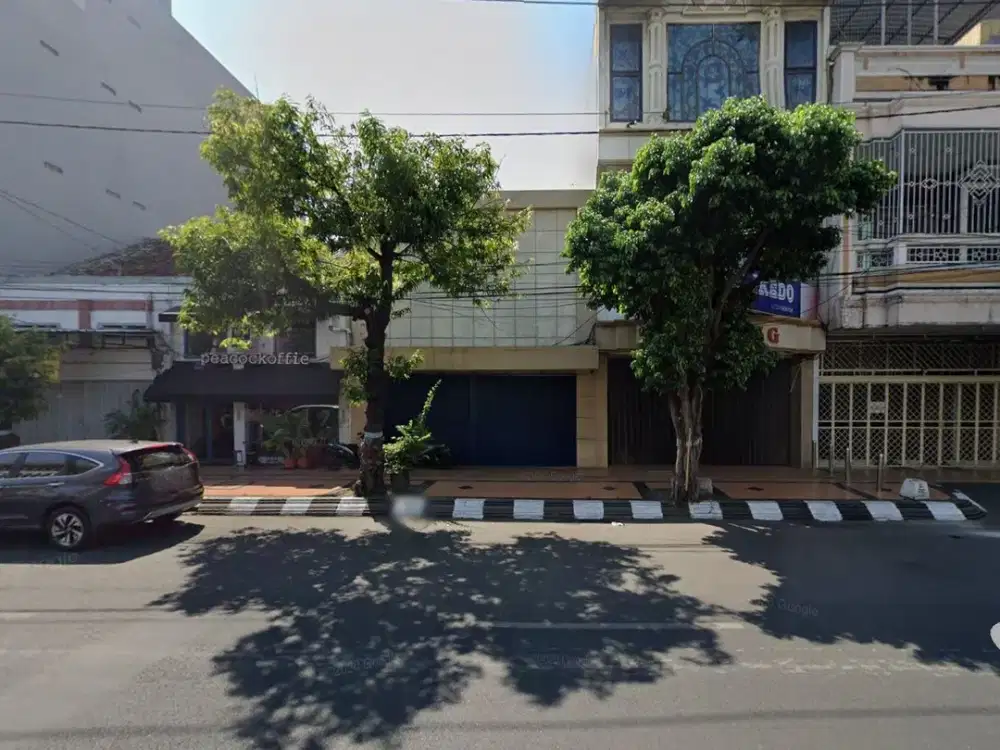 Dijual Ruko Lokasi Tengah Kota di Jl. Gajahmada