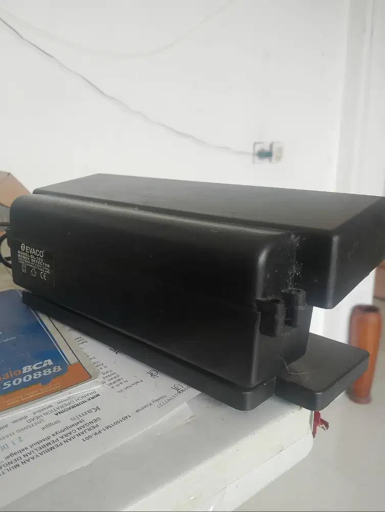 Jual alat pendeteksi uang palsu