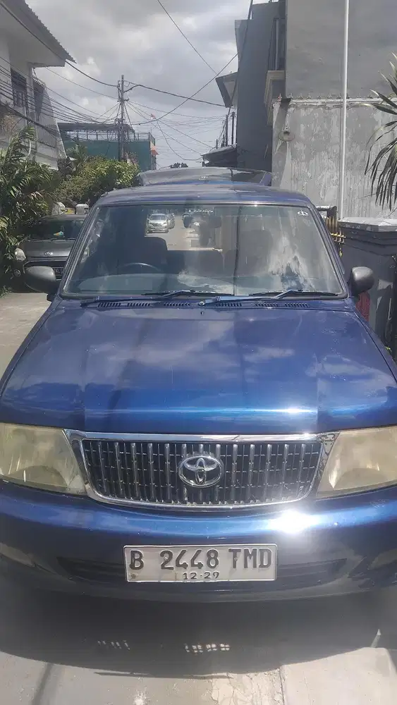 Toyota Kijang 2000 Bensin