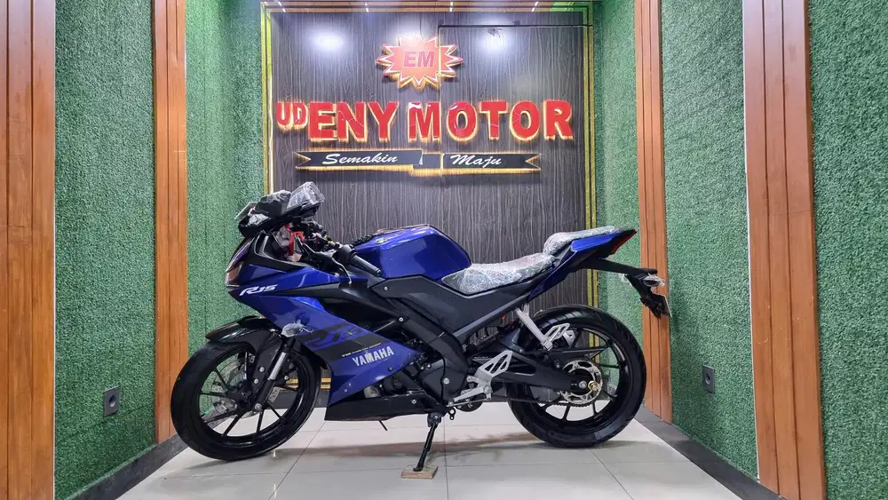 UD ENY MOTOR - Yamaha R15 V3 thn 2018 istimewah