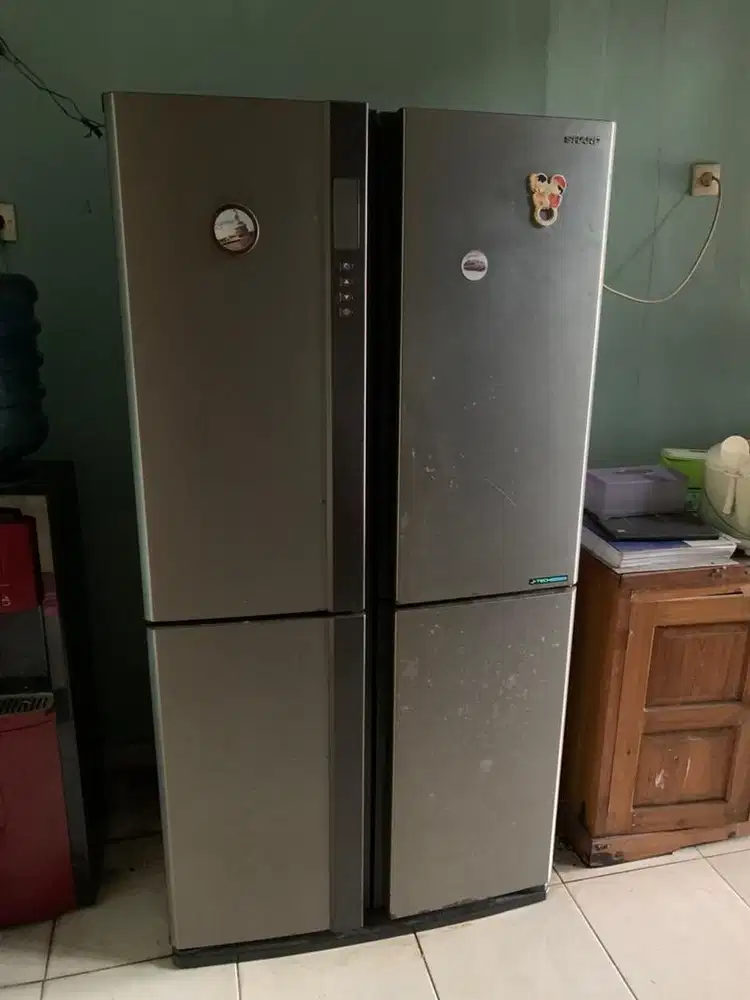 Kulkas sharp 4 pintu