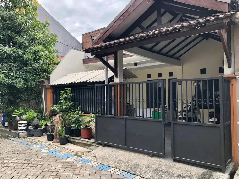 Jual Rumah 2 lantai Villa Jasmine 2