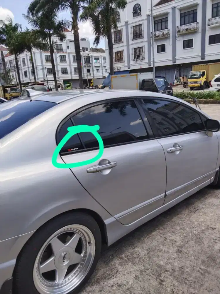 Dealer resmi kaca film mobil bisa di panggil