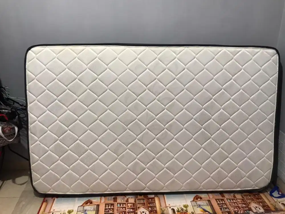 Kasur springbed like new