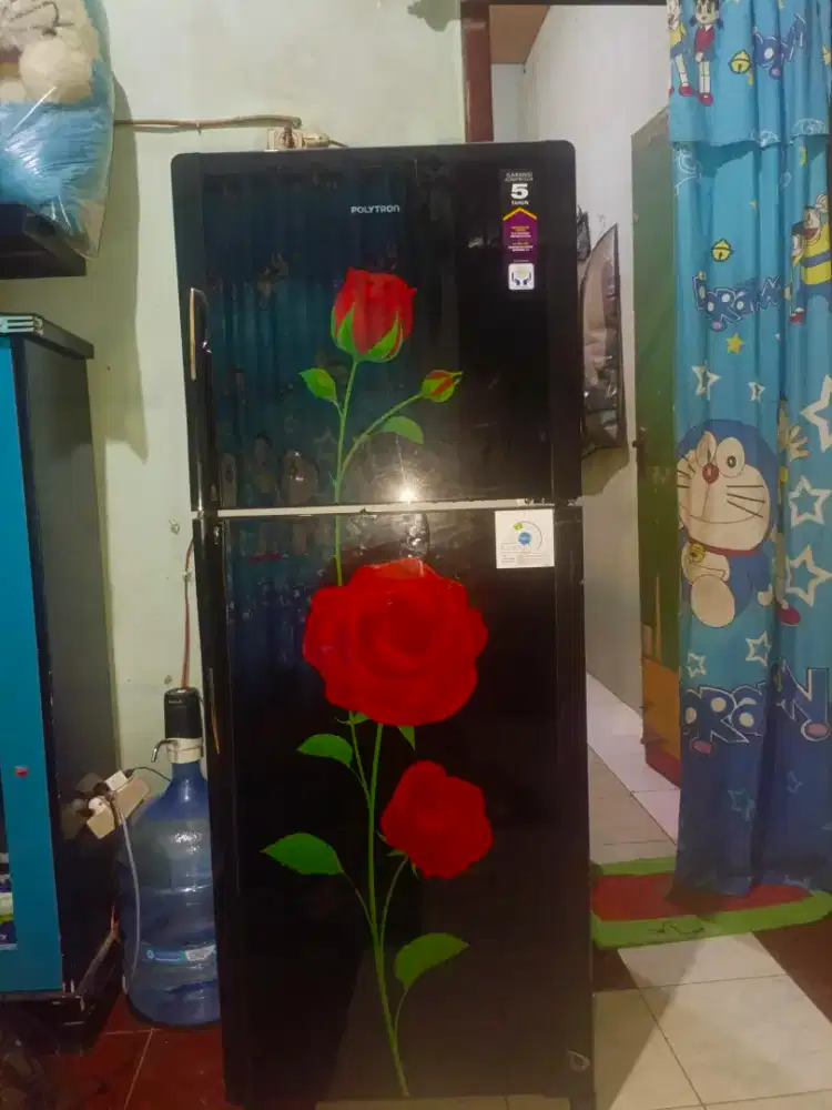 jual kulkas polytron dan TV tcl