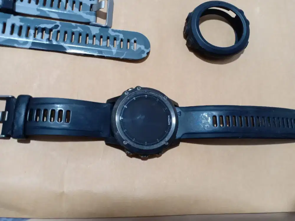 For Sale: Garmin Fenix 3 HR Used, pemakaian pribadi + strap tambahan