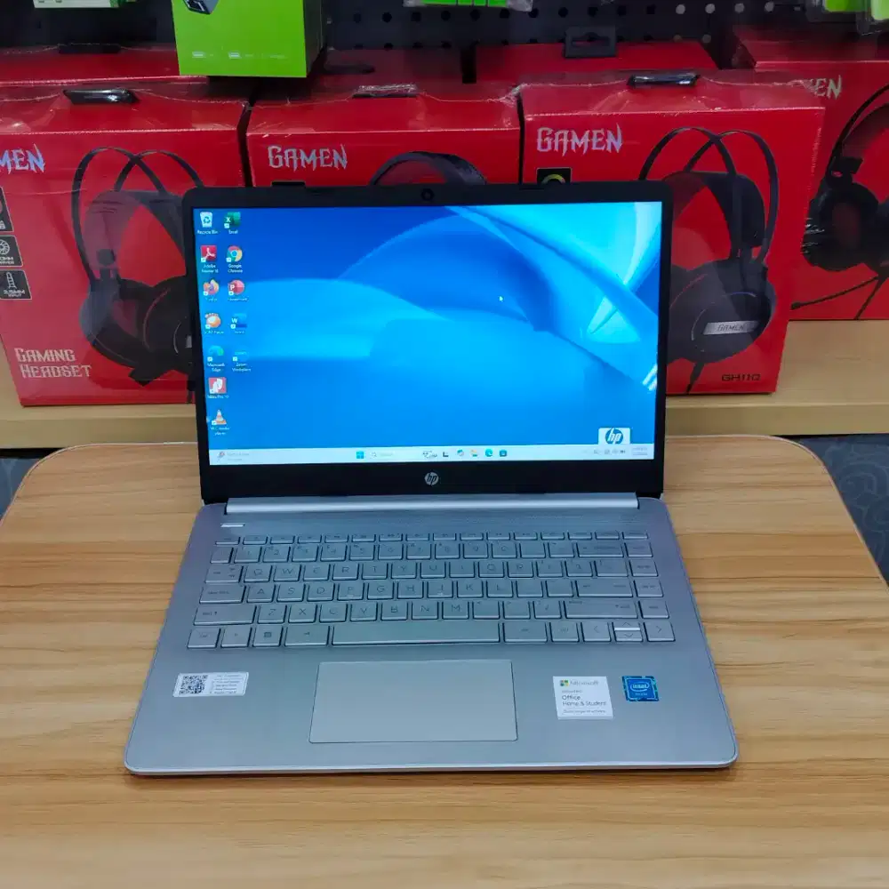 Laptop HP 14s-dq05 RAM 8GB SSD 256GB Like New, Siap Pakai Kerja/Kuliah