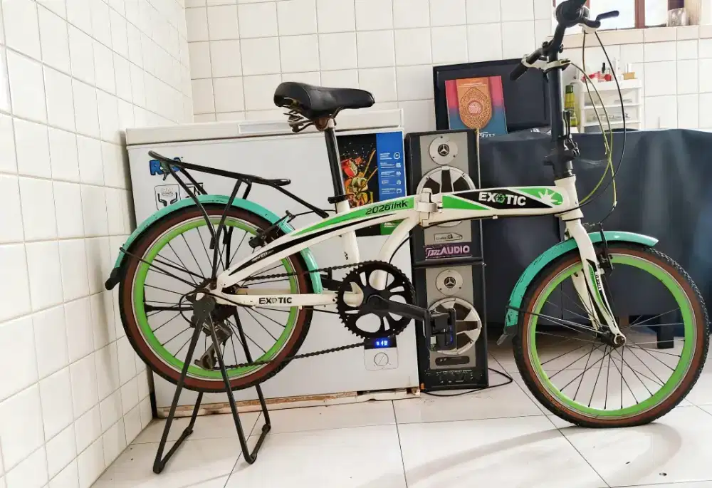 Sepeda lipat uk20 inch