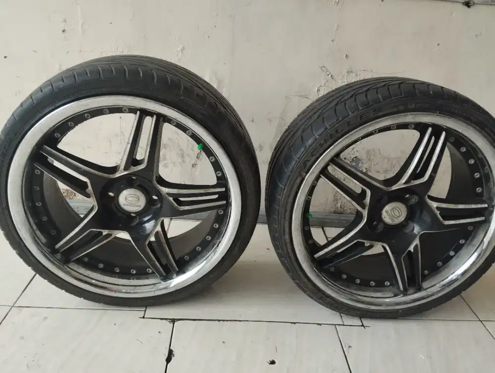 4 velg ban bekas mobilio