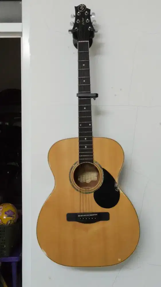 DIJUAL CEPAT GITAR GREGBENNET