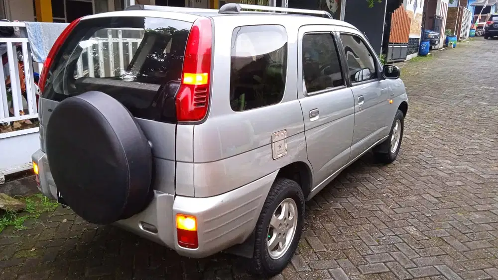 Daihatsu Taruna 2001 Bensin