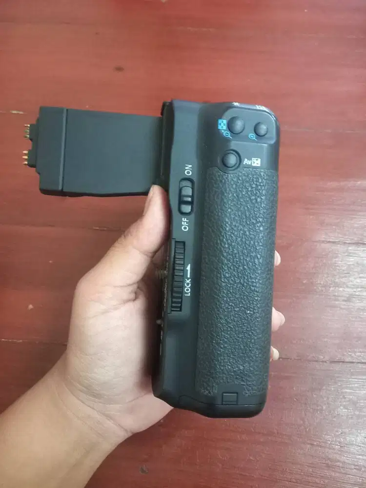 Baterai Grip Canon