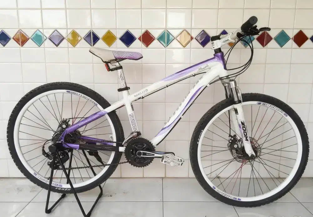 Sepeda gunung MTB Pacific Livia