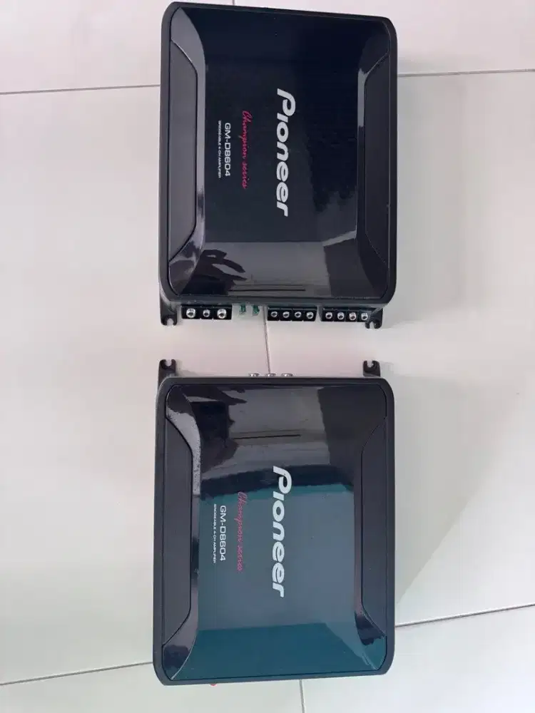Pioneer GM-D8604 4-Channel Amplifier Mobil Audio Sistem