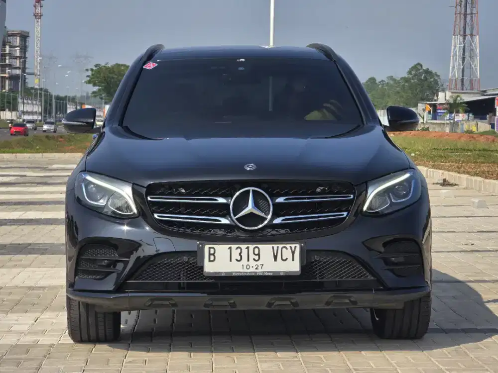 Mercedes Benz Glc 200 Automatic 2019 Bensin Hitam Metalik