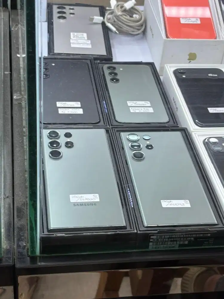 Promo hp samsung S25 bunga 0% yess kredit