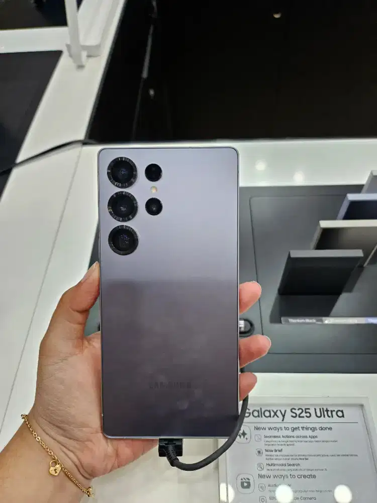 Samsung Galaxy S25 Ultra