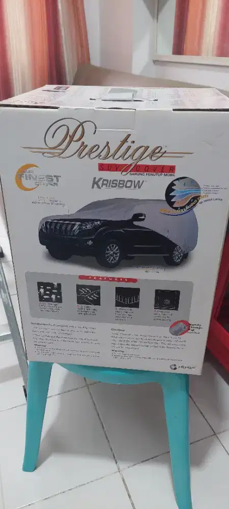 Cover Mobil SUV-E warna Silver