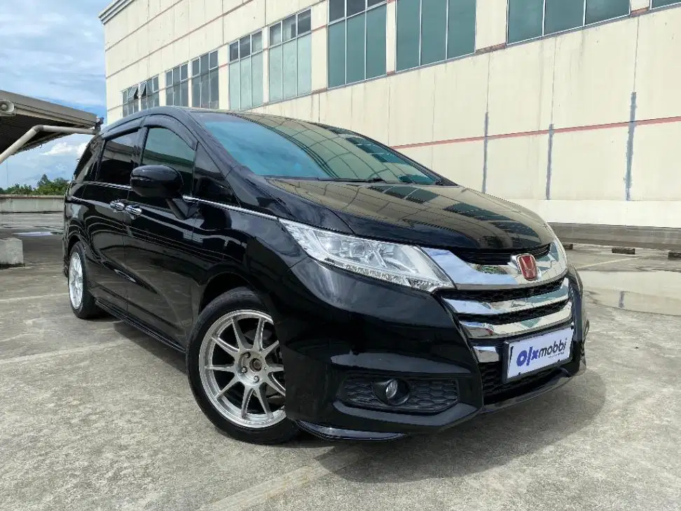 TERMURAH Honda Odyssey 2.4 E Bensin-AT 2014 EYS B