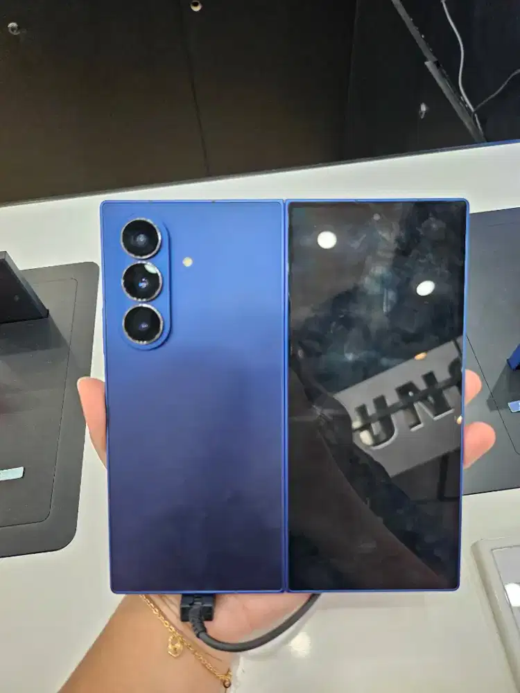 Samsung Galaxy Z Fold 7 | Promo bunga 0% | Free Buds