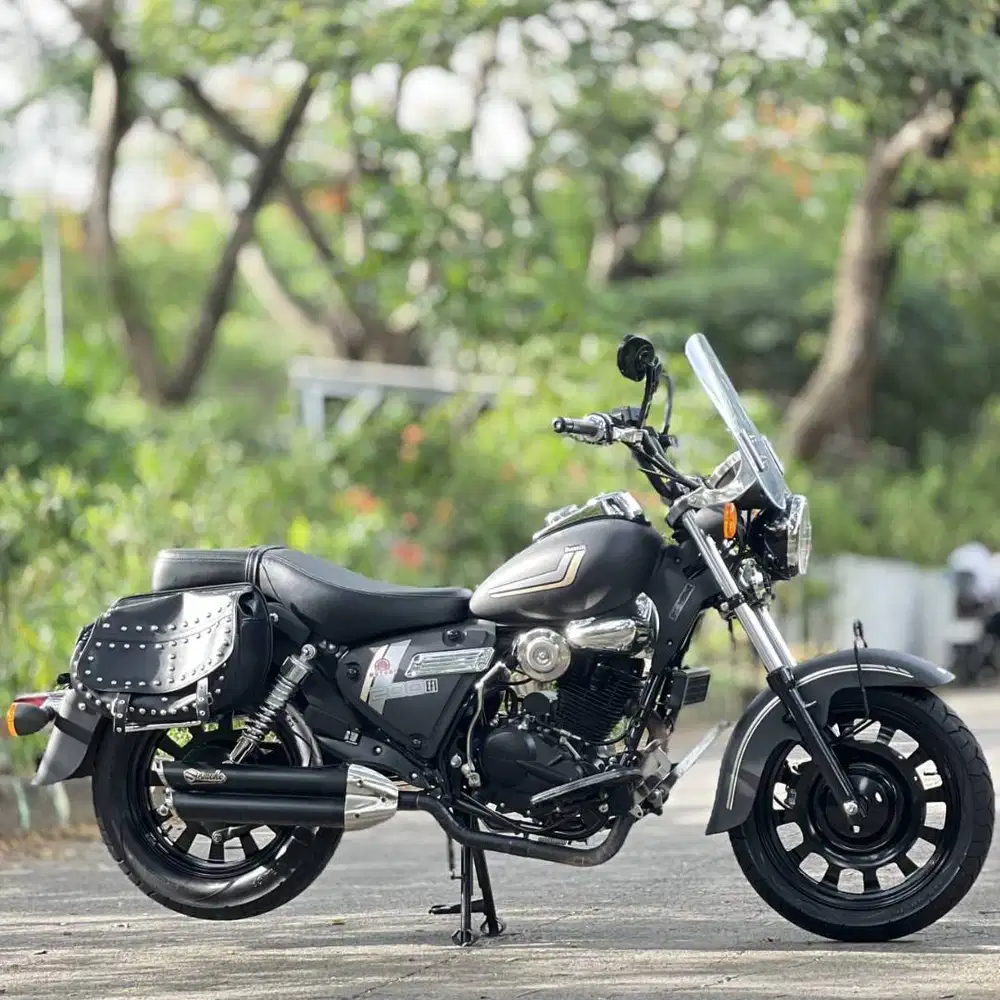 BENELLI MOTOBI 200 EFI HITAM 2023 KM 5K PAJAK PANJANG SUPER MULUS
