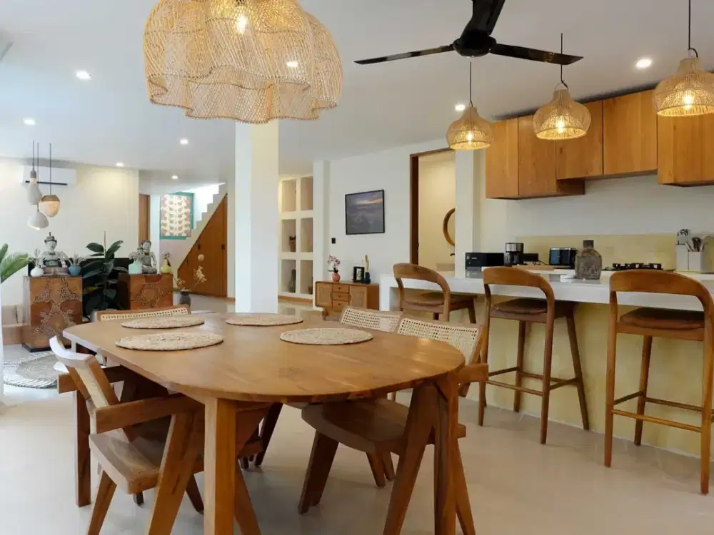 Villa 2 Kamar Tidur dengan Suasana Desa yang Tenang di Cepaka