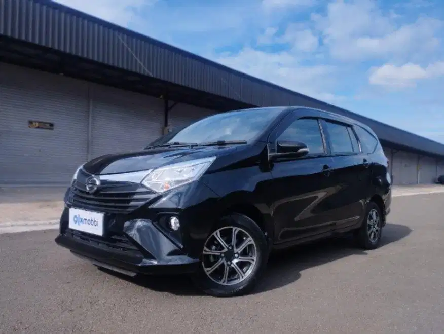 Like New TDP 7JT Daihatsu Sigra 1.2 R Bensin-AT 2022 Hitam