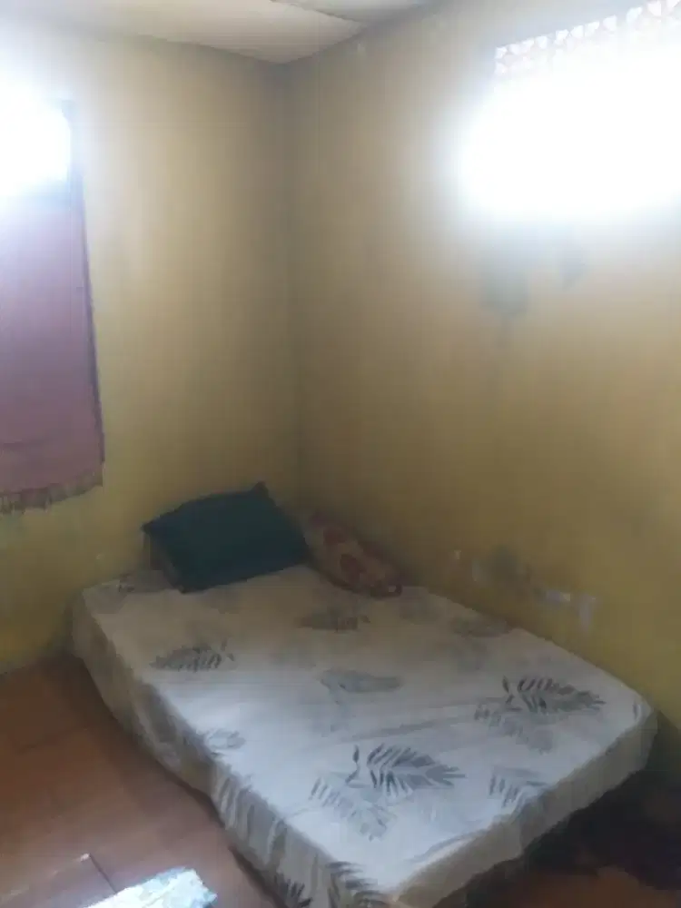 Kosan pria / karyawan ( tidak bebas )