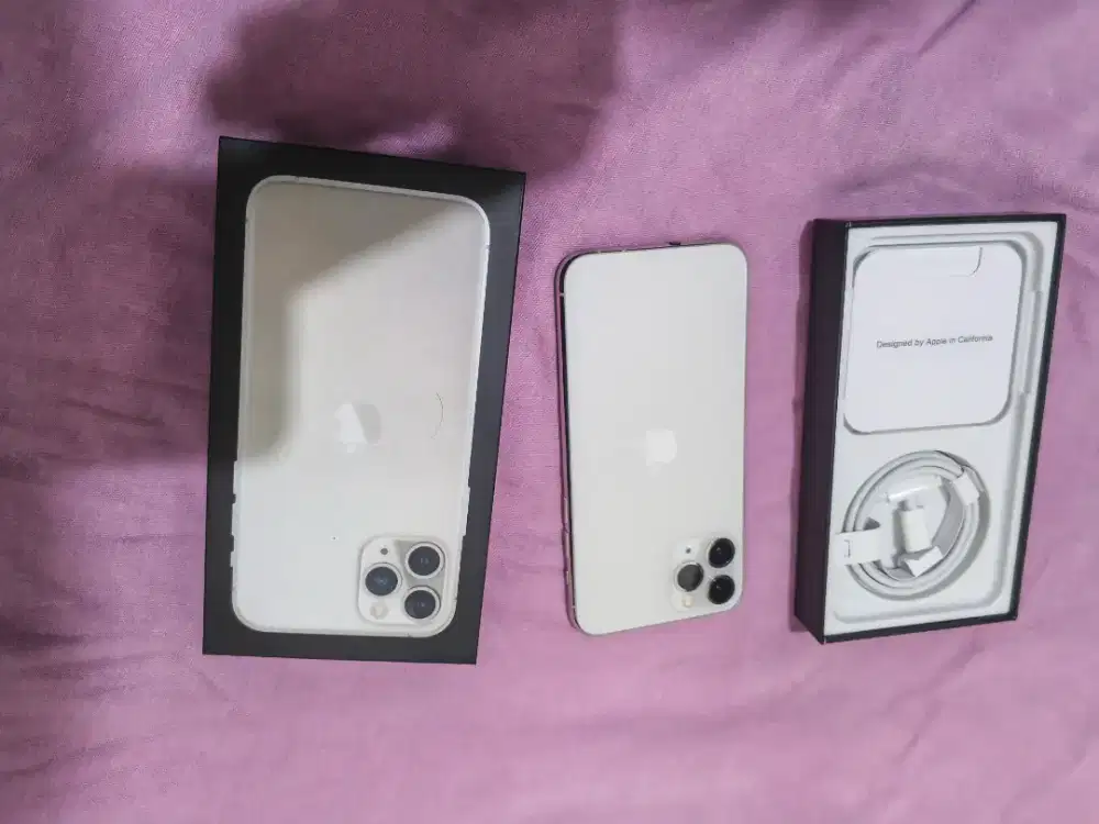 Iphone 11 pro 256gb sendiri mulus