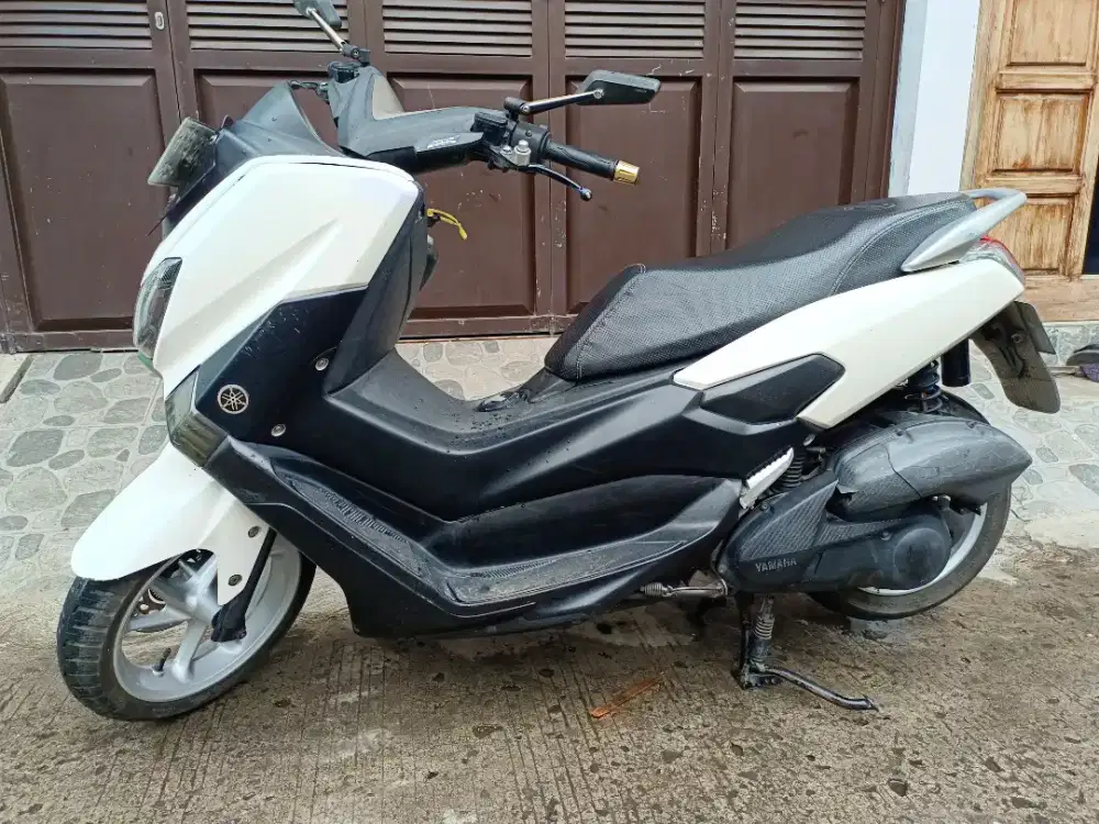 Yamaha Nmax 150CC New Tahun 2015 JOZZZ Mesin Haluss Siap tancap Gass