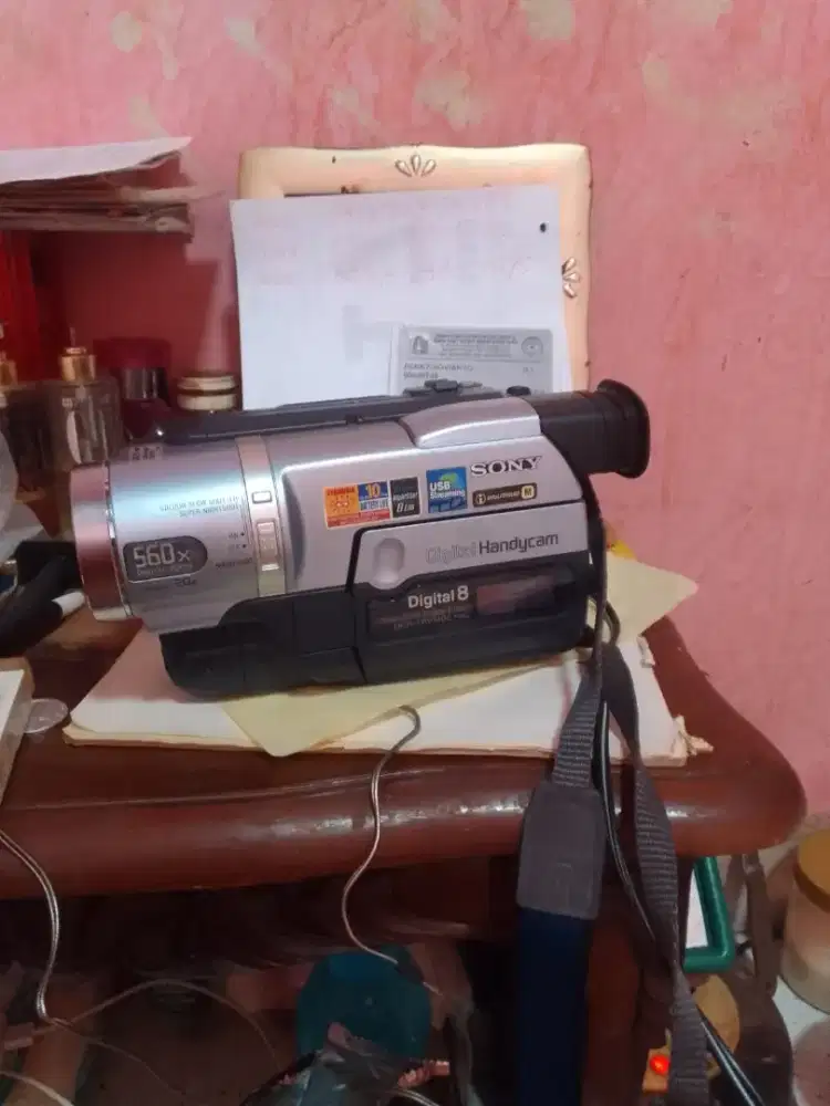 Handycam Sony DCR-TRV 140E PAL