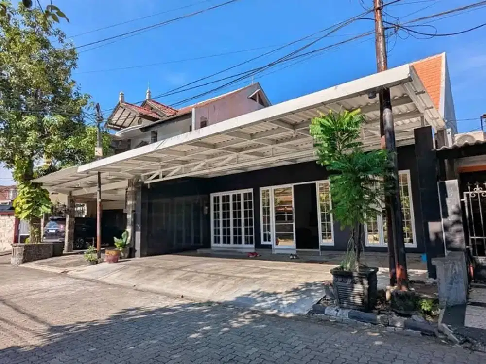 Rumah cocok untuk Kantor, Strategis lokasi di Ketintang Permai Surabaya!