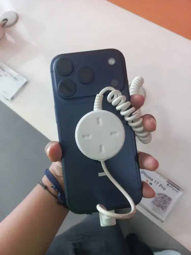 Iphone 17 Pro garansi resmi promo kredit bunga 0% tenor up to 24bulan!