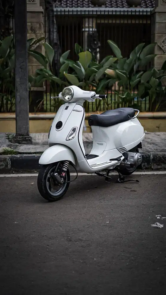 PIAGGIO VESPA LX 150 2V 2011