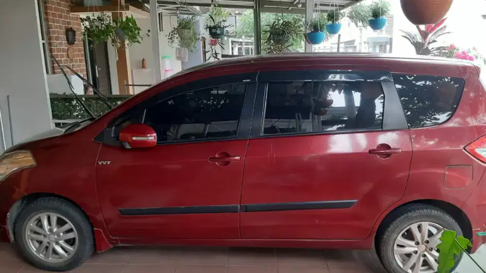 Mobil Suzuki Ertiga Tipe GL