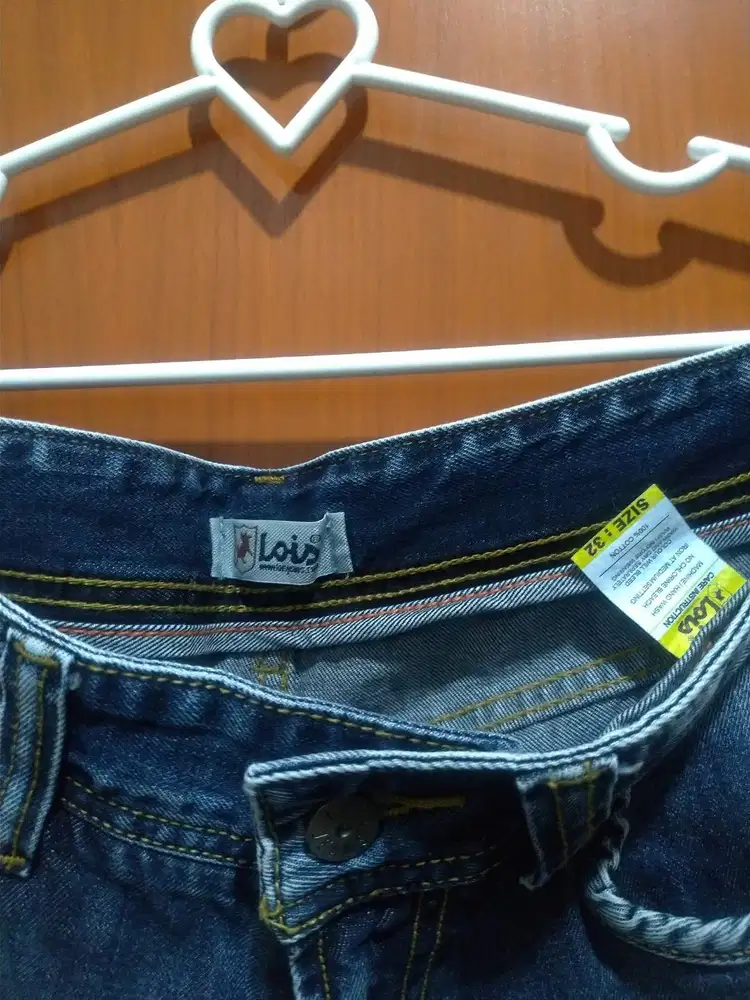 Celana Jeans Lois 32